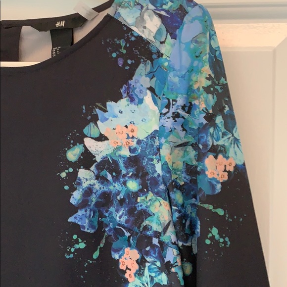 BOGO Gorgeous dress Sz 6 - Picture 2 of 7